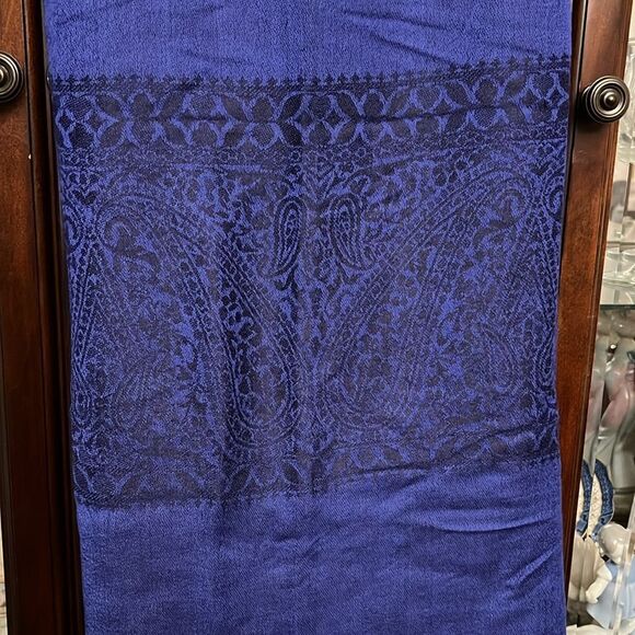 PASHMINA logo printed scarf - Picture 2 of 3